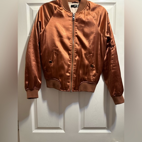 Misguided Grace Bronze Satin Bomber Jacket - Picture 6 of 11
